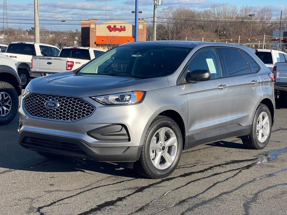 new 2024 Ford Edge car, priced at $38,999