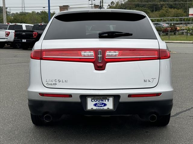 used 2019 Lincoln MKT car, priced at $19,979