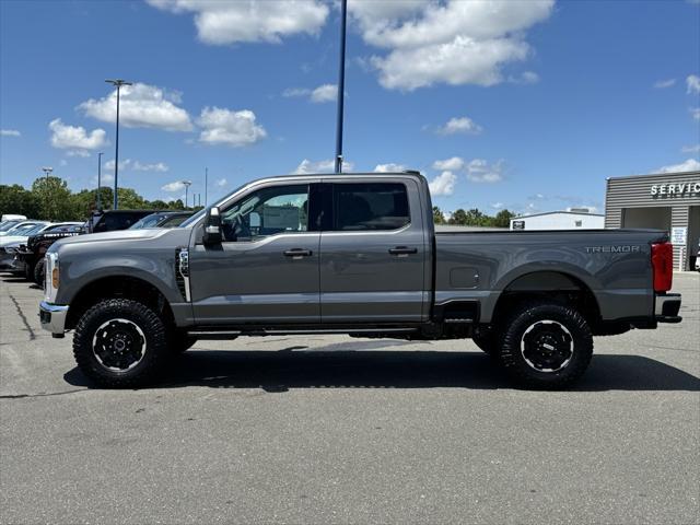 new 2025 Ford F-350 car, priced at $65,895