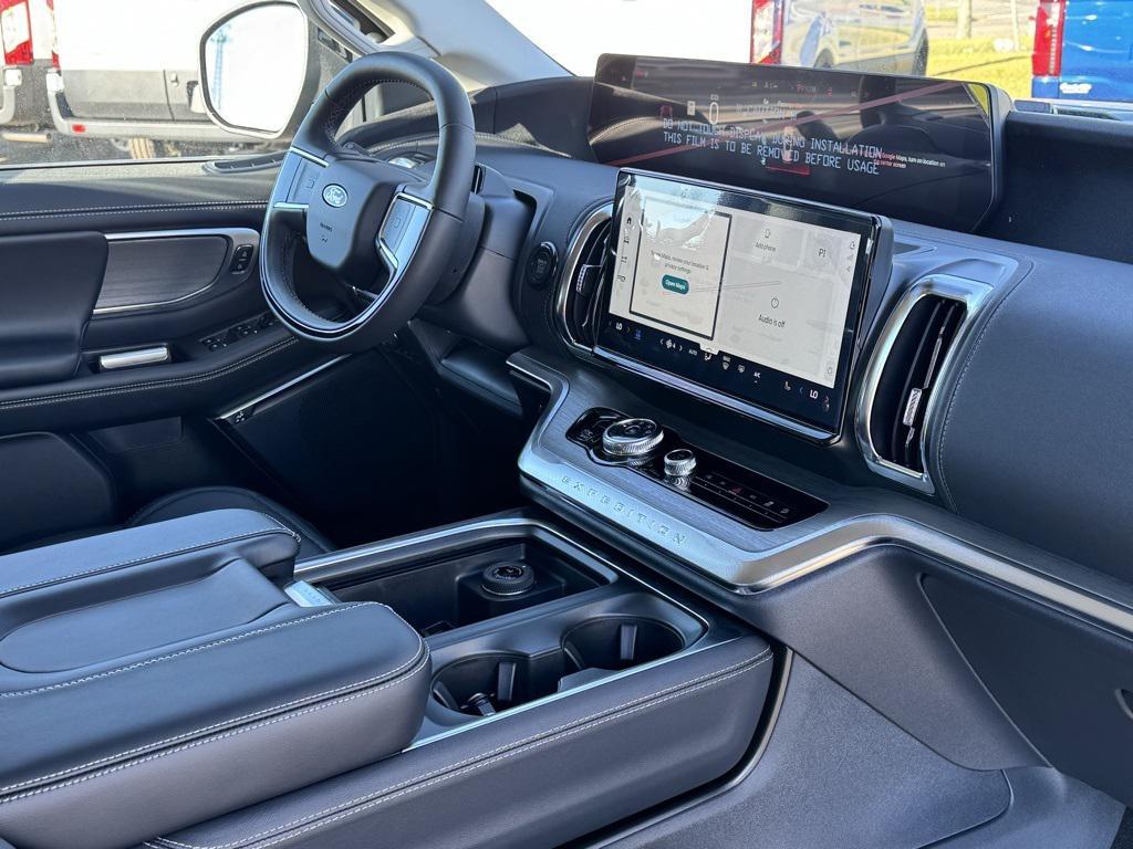 new 2025 Ford Expedition Max car, priced at $82,495