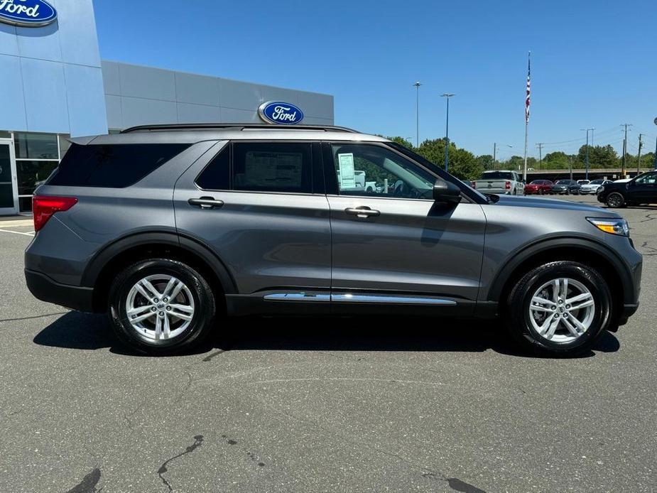new 2024 Ford Explorer car, priced at $43,845