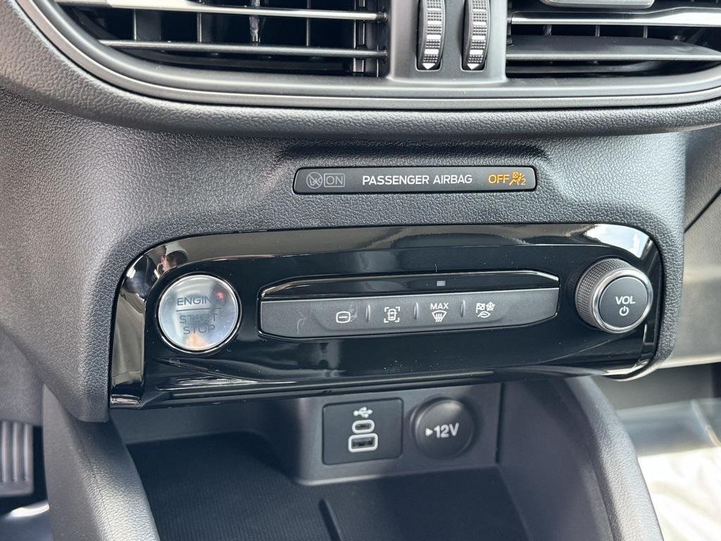 new 2025 Ford Escape PHEV car, priced at $39,985