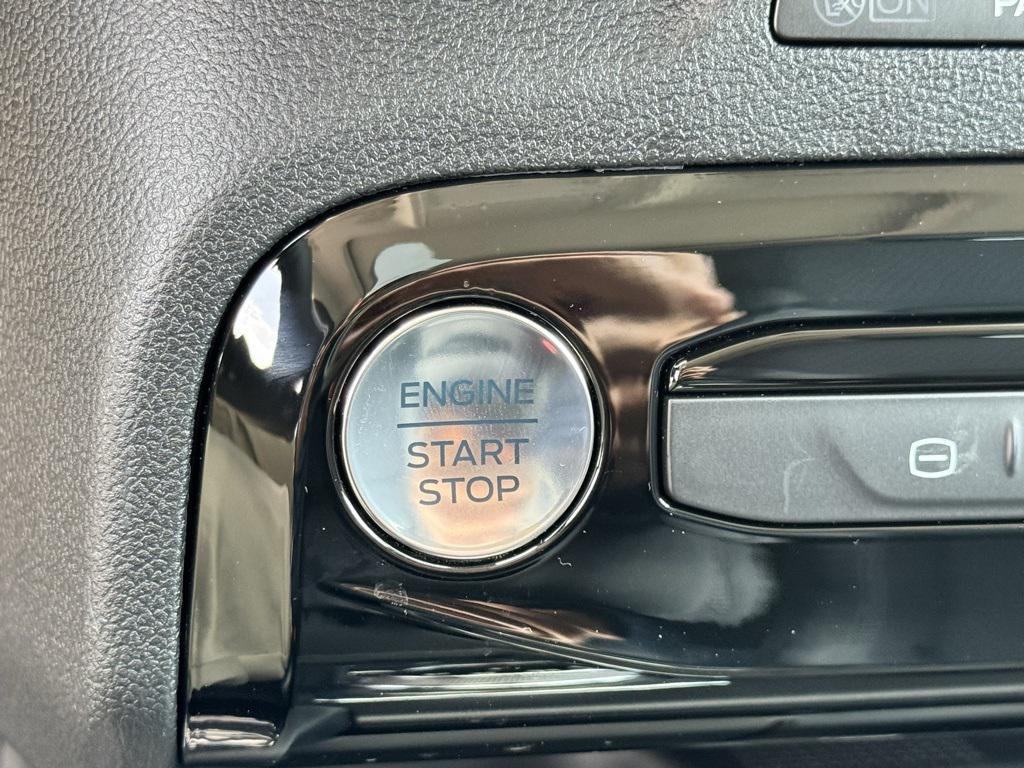new 2025 Ford Escape PHEV car, priced at $39,985