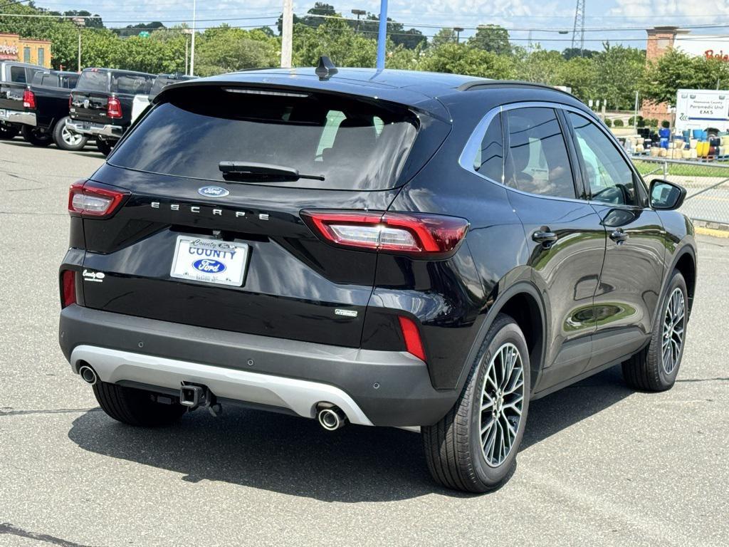 new 2025 Ford Escape PHEV car, priced at $39,985