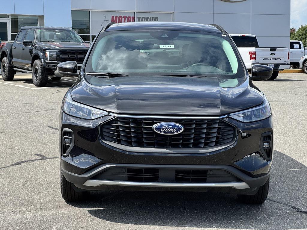 new 2025 Ford Escape PHEV car, priced at $39,985