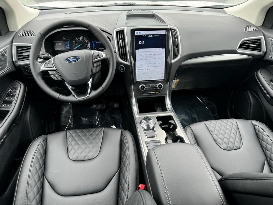 new 2024 Ford Edge car, priced at $46,570