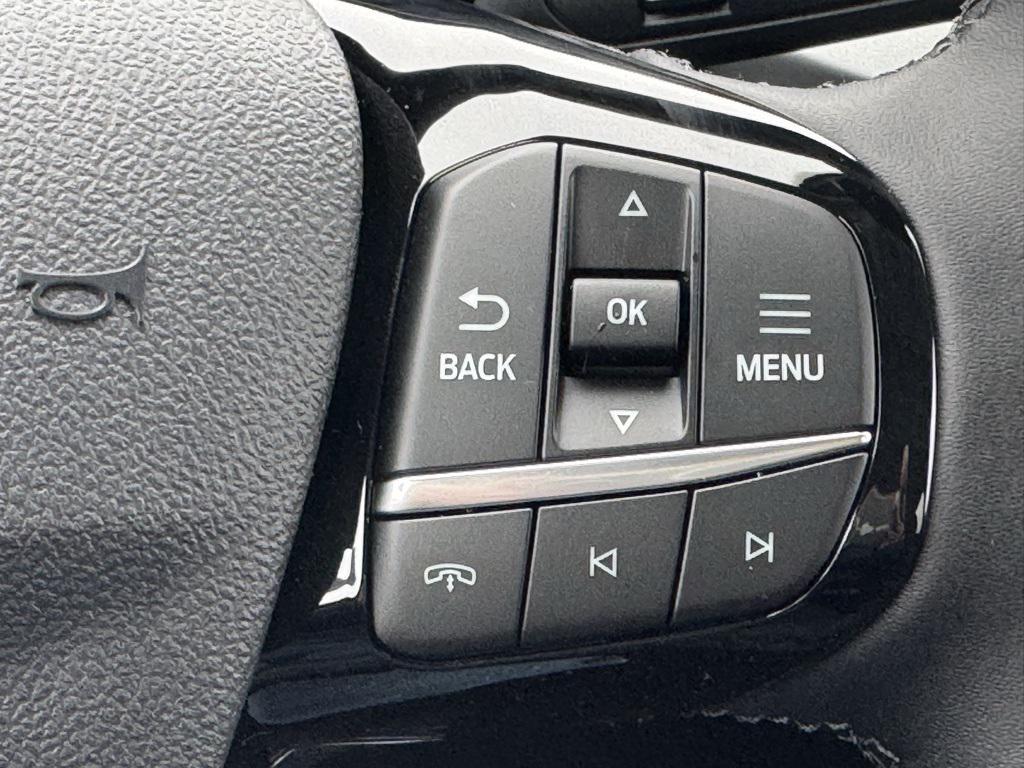 new 2025 Ford Escape car, priced at $32,075