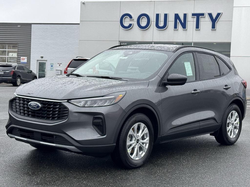new 2025 Ford Escape car, priced at $32,075
