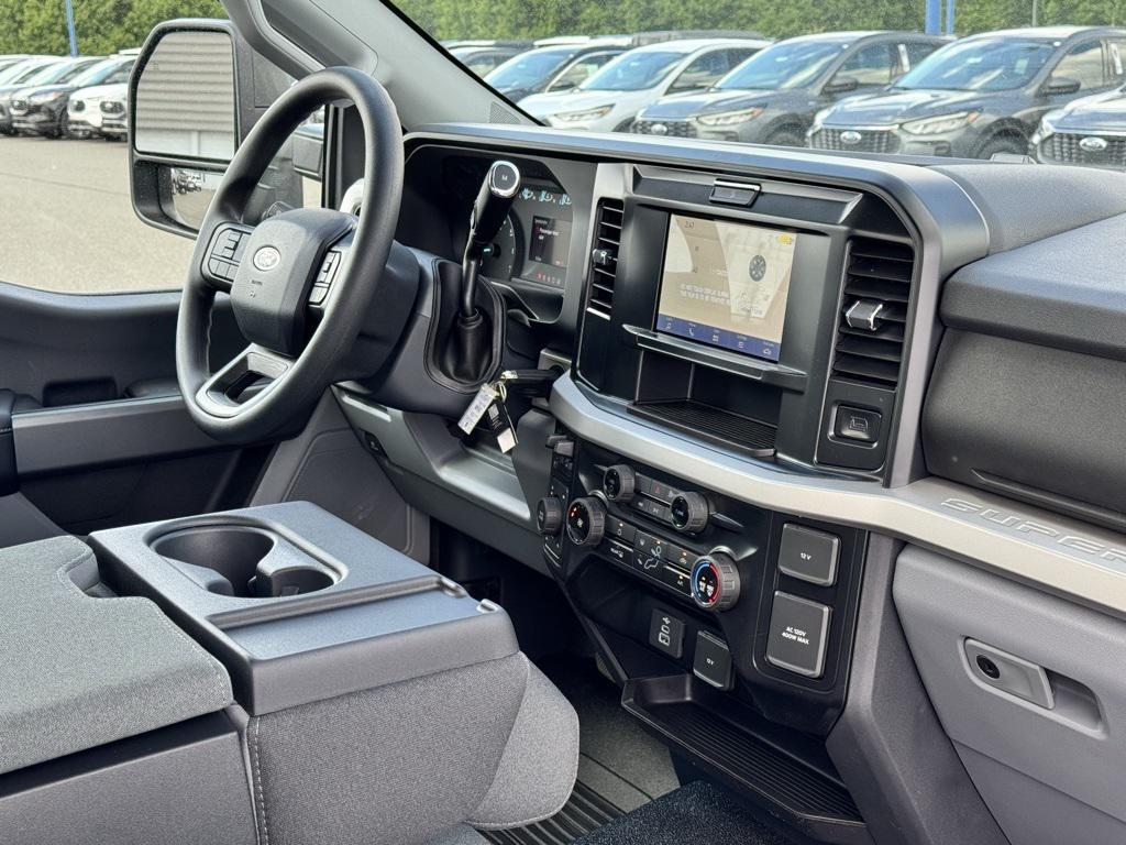 new 2025 Ford F-350 car, priced at $55,500