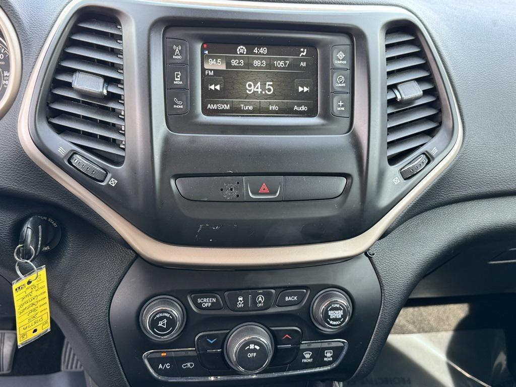 used 2018 Jeep Cherokee car, priced at $15,550
