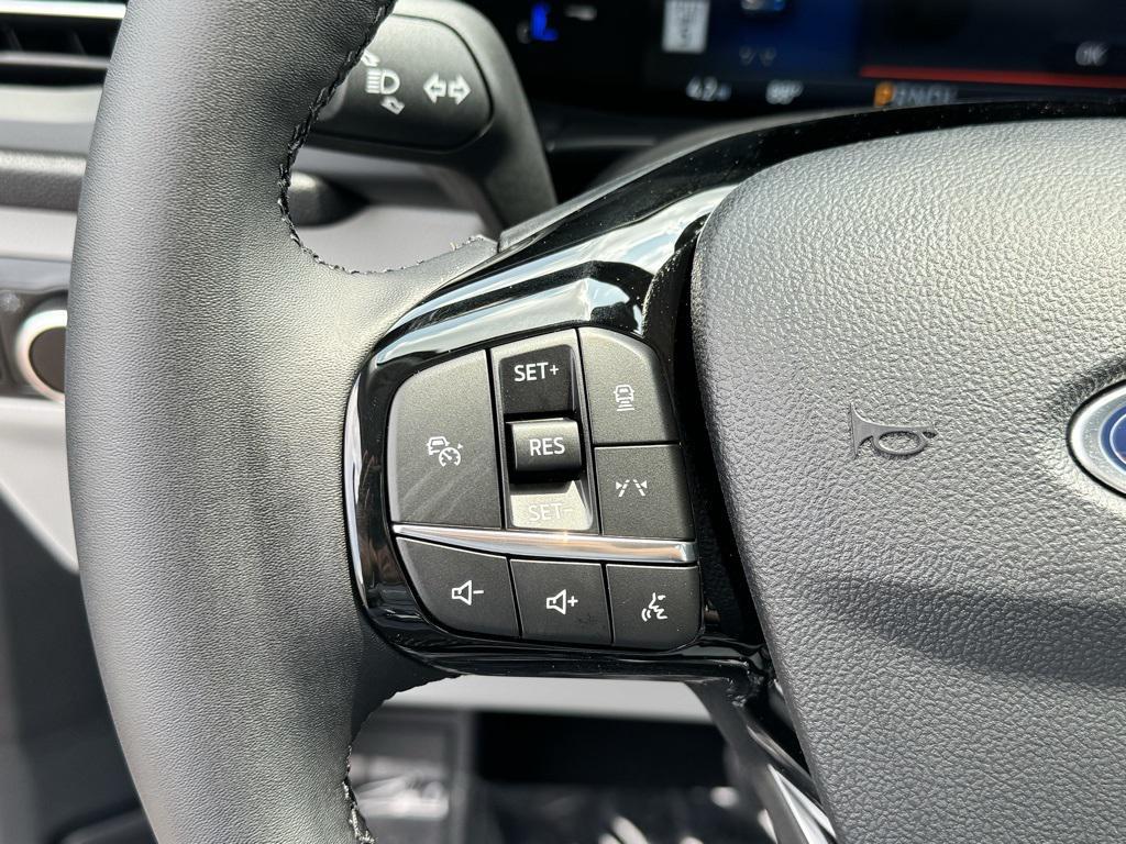 new 2025 Ford Escape PHEV car, priced at $38,000