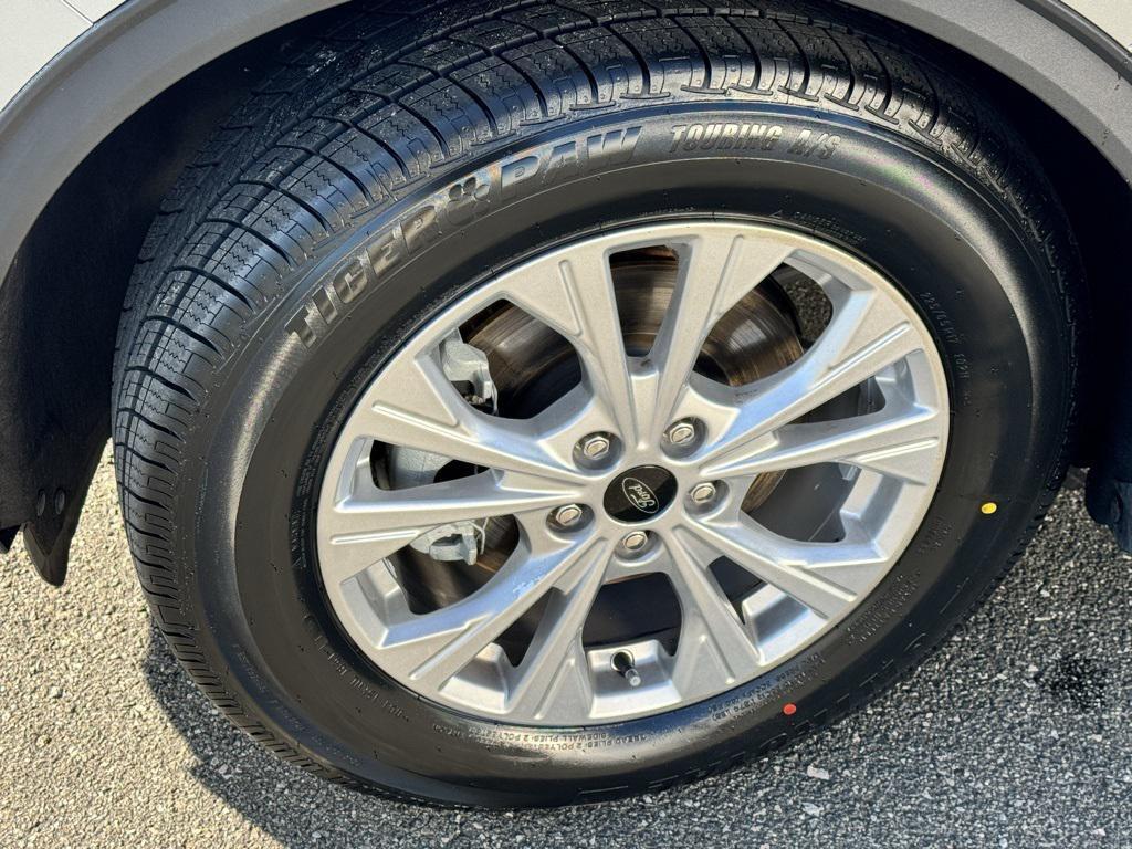 used 2024 Ford Escape car, priced at $20,500