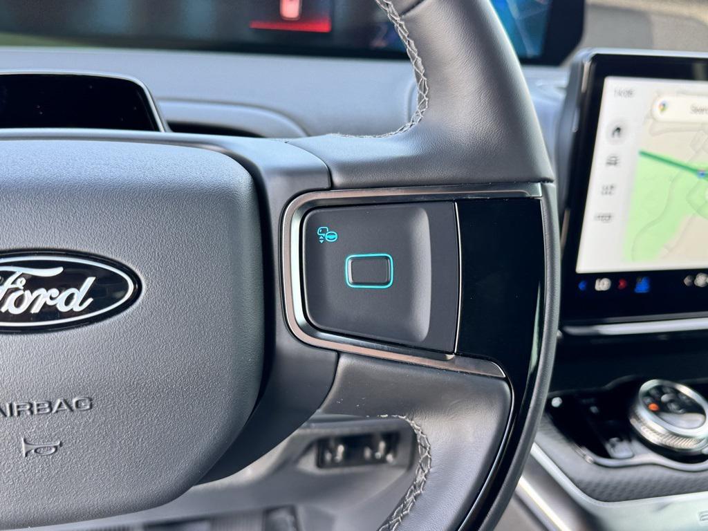 new 2025 Ford Expedition car, priced at $83,485