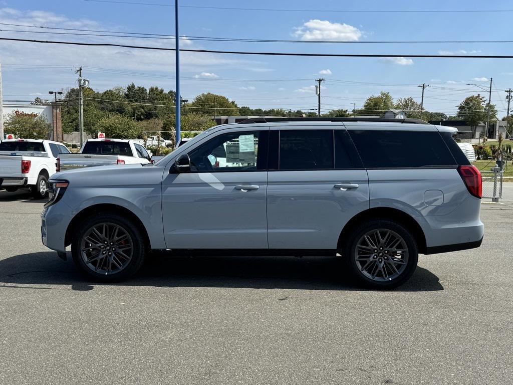 new 2025 Ford Expedition car, priced at $83,485