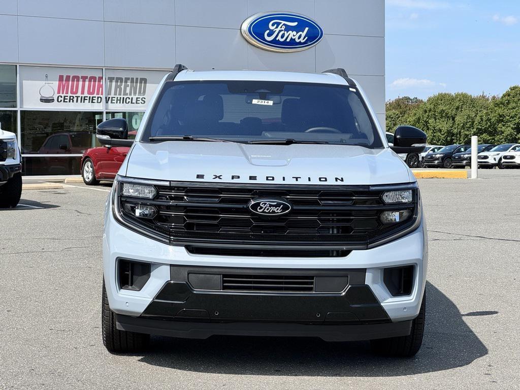 new 2025 Ford Expedition car, priced at $83,485