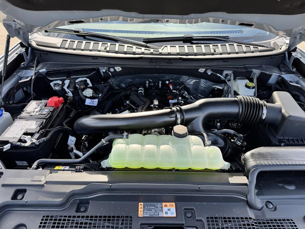 new 2025 Ford Expedition car, priced at $83,485