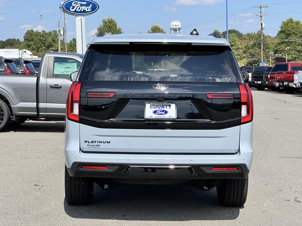 new 2025 Ford Expedition car, priced at $83,485