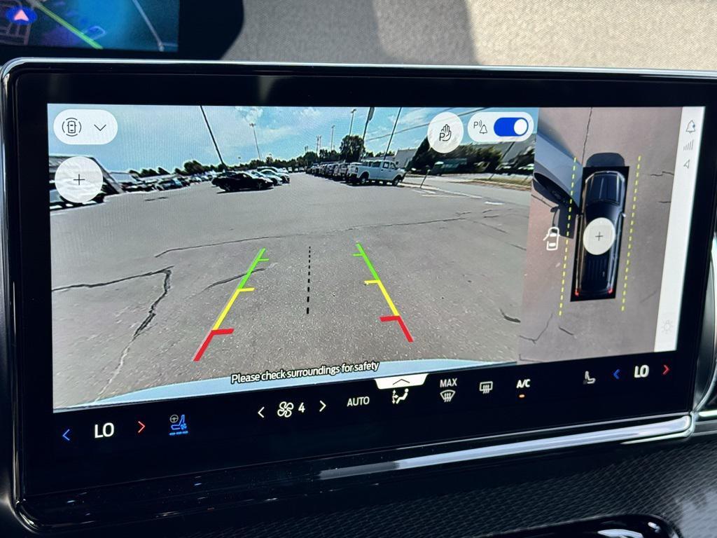 new 2025 Ford Expedition car, priced at $83,485