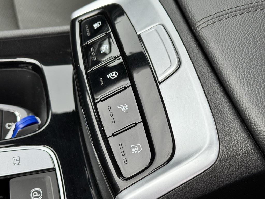 used 2022 Hyundai SANTA CRUZ car, priced at $25,998