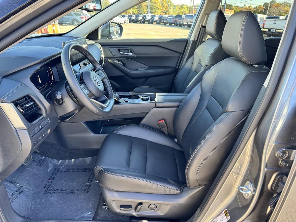 used 2024 Nissan Rogue car, priced at $31,987