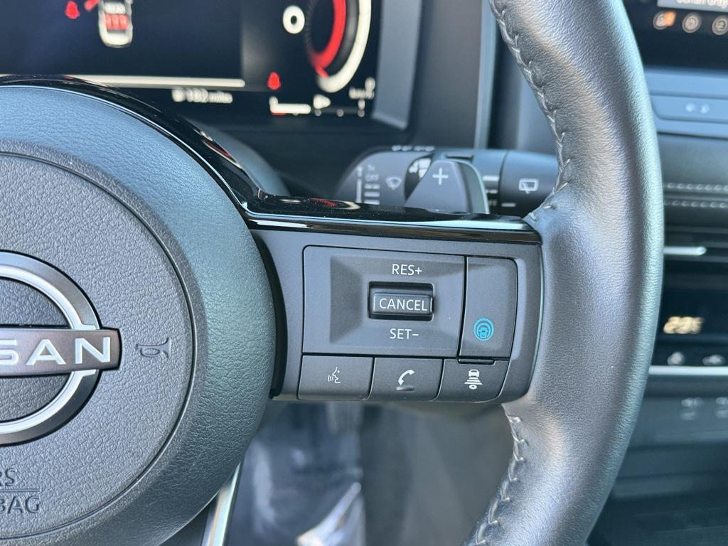 used 2024 Nissan Rogue car, priced at $31,987