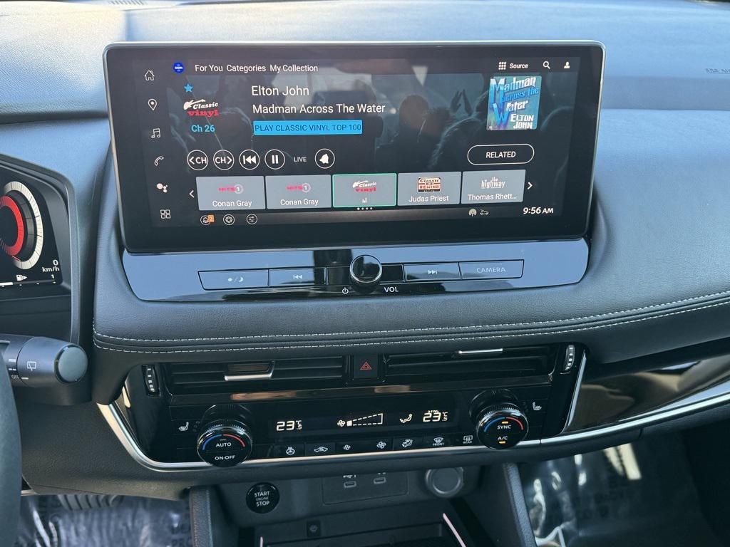 used 2024 Nissan Rogue car, priced at $31,987