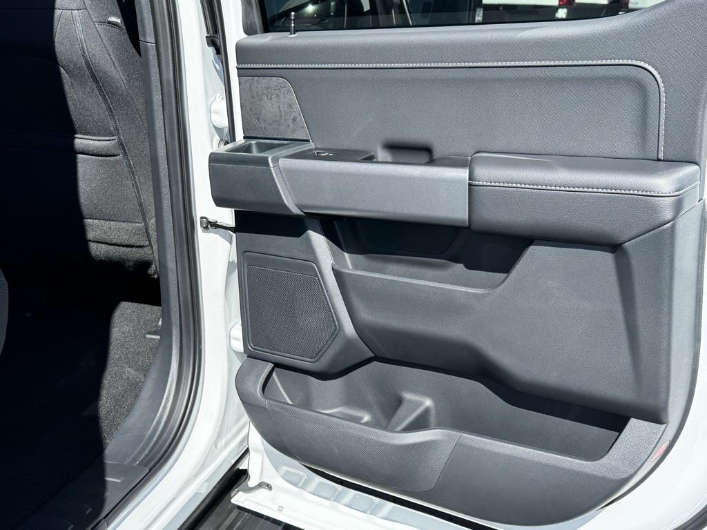 new 2025 Ford F-150 car, priced at $62,020