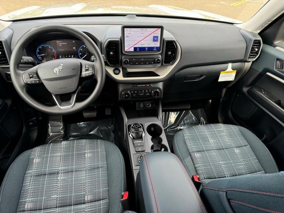 new 2024 Ford Bronco Sport car, priced at $33,000