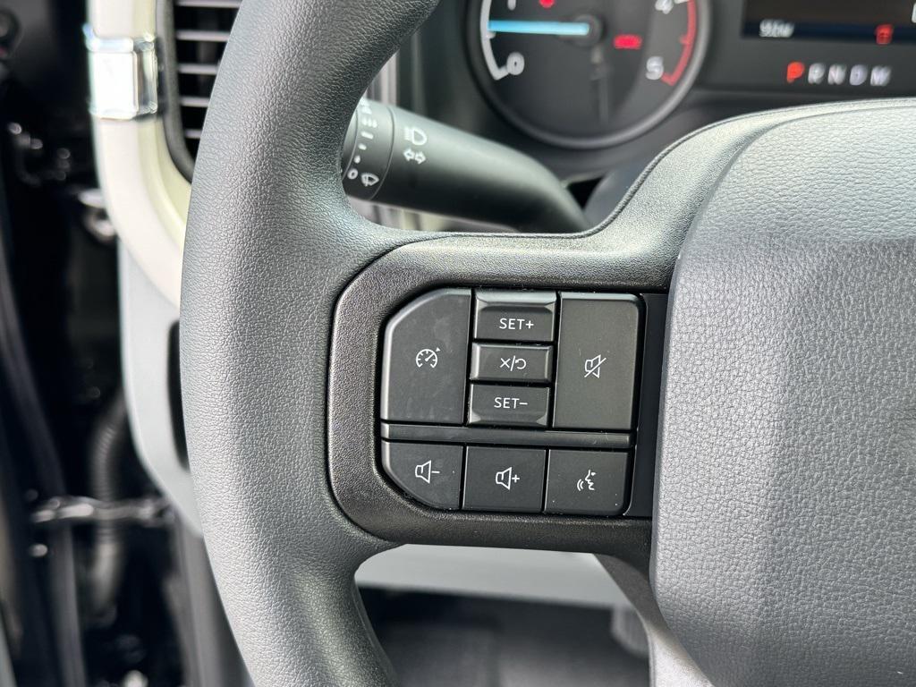 new 2025 Ford F-350 car, priced at $56,057