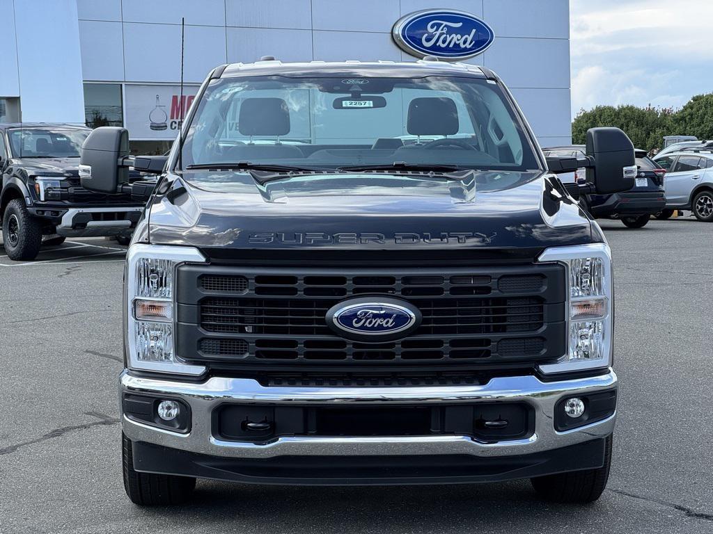 new 2025 Ford F-350 car, priced at $56,057