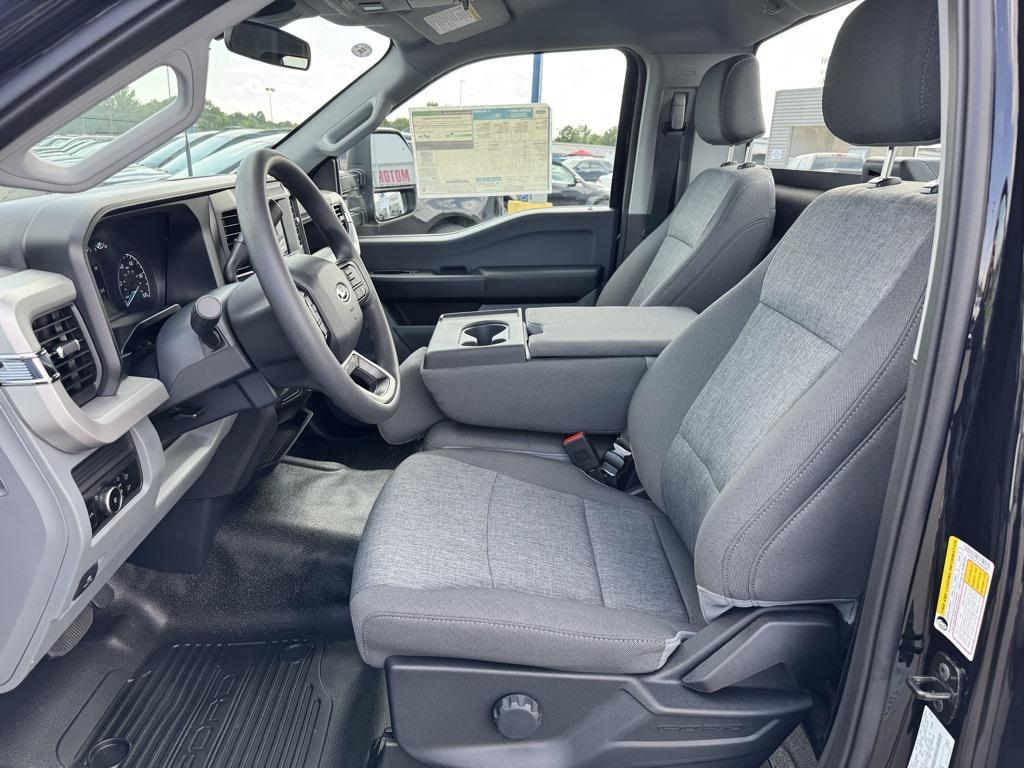 new 2025 Ford F-350 car, priced at $56,057