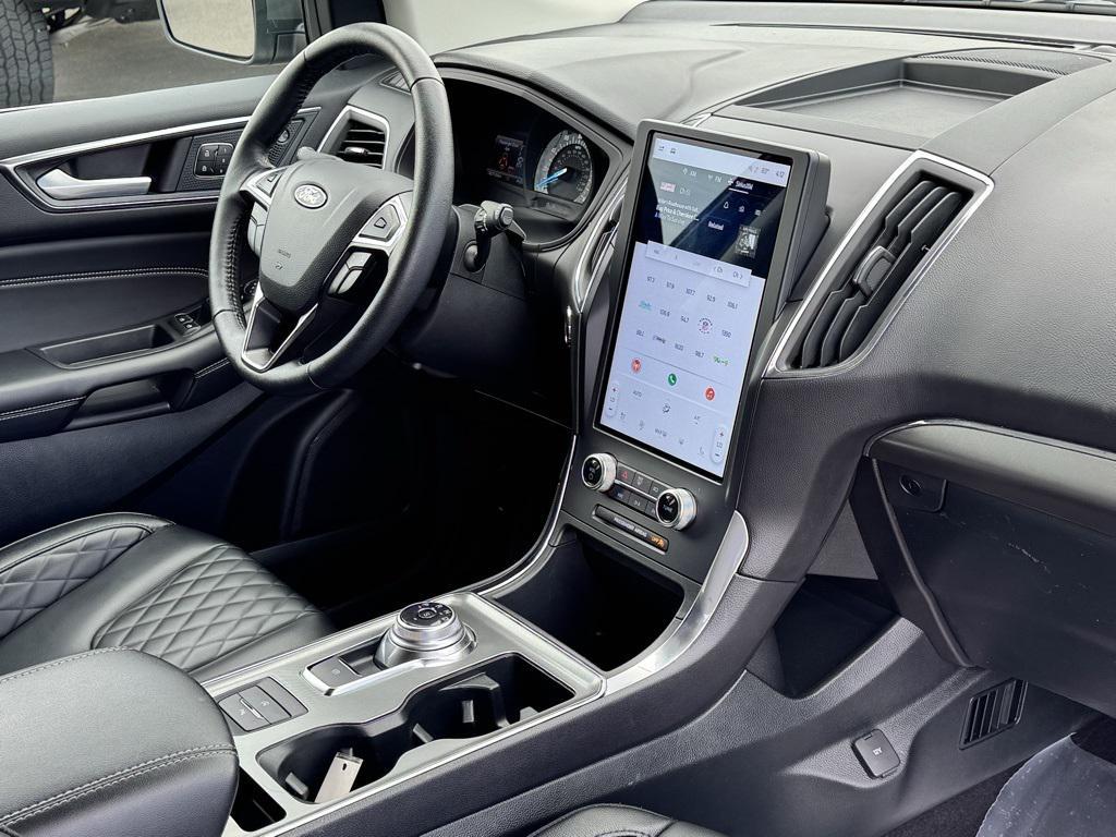 used 2024 Ford Edge car, priced at $27,988