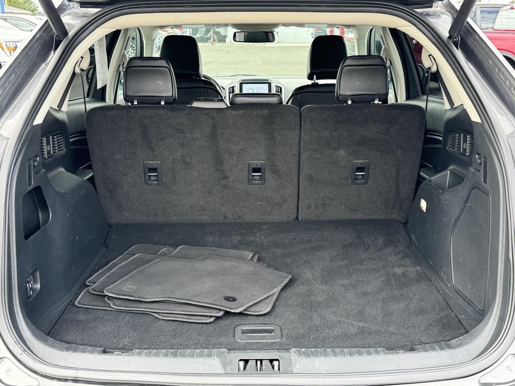 used 2024 Ford Edge car, priced at $27,988