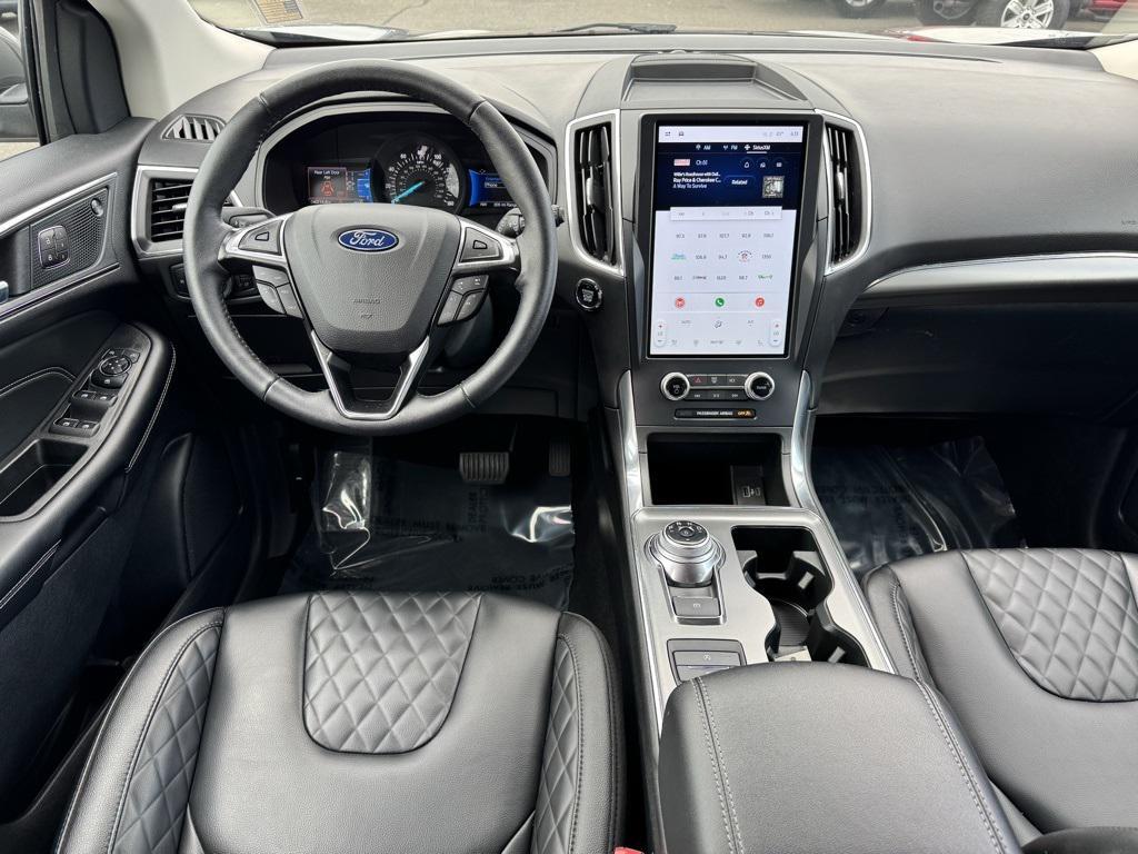 used 2024 Ford Edge car, priced at $27,988