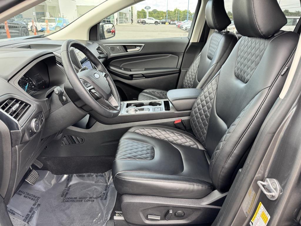 used 2024 Ford Edge car, priced at $27,988