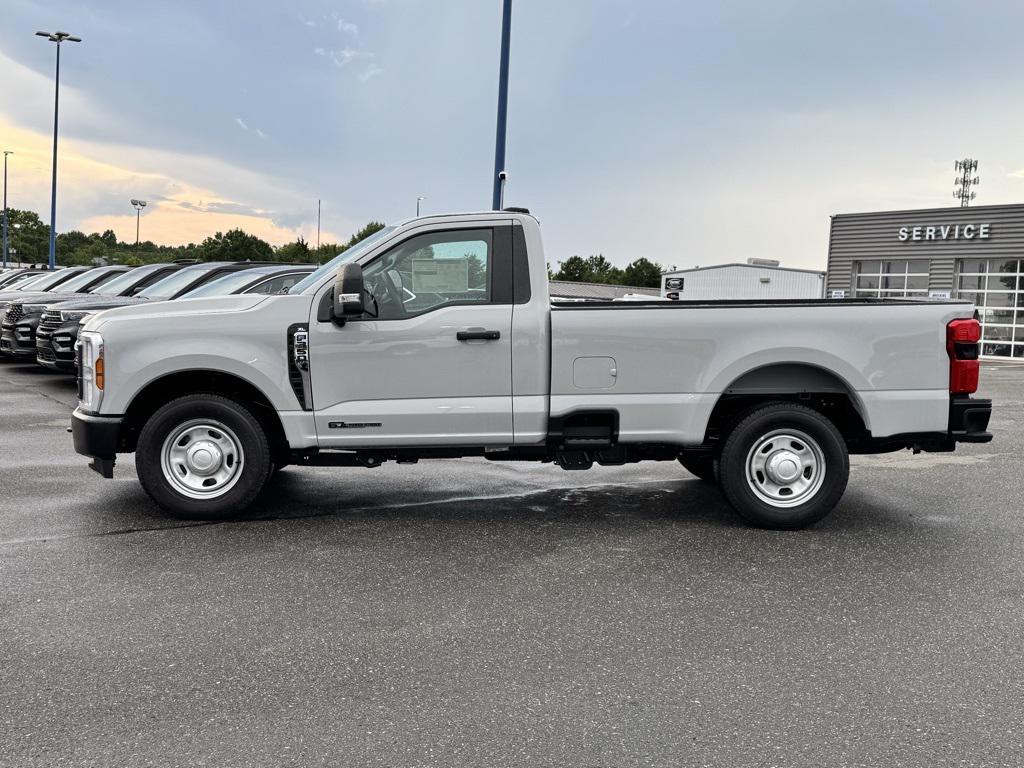 new 2025 Ford F-350 car, priced at $57,150