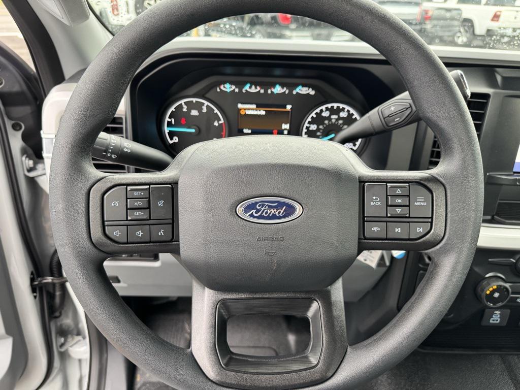 new 2025 Ford F-350 car, priced at $57,150