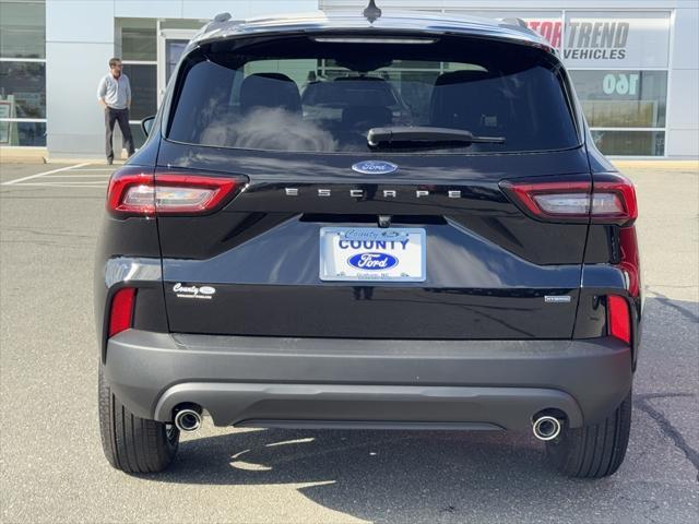 new 2025 Ford Escape car, priced at $33,475