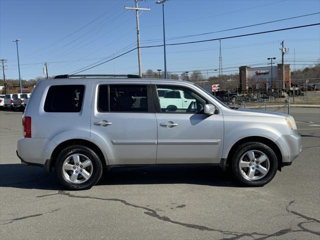 used 2011 Honda Pilot car, priced at $7,495