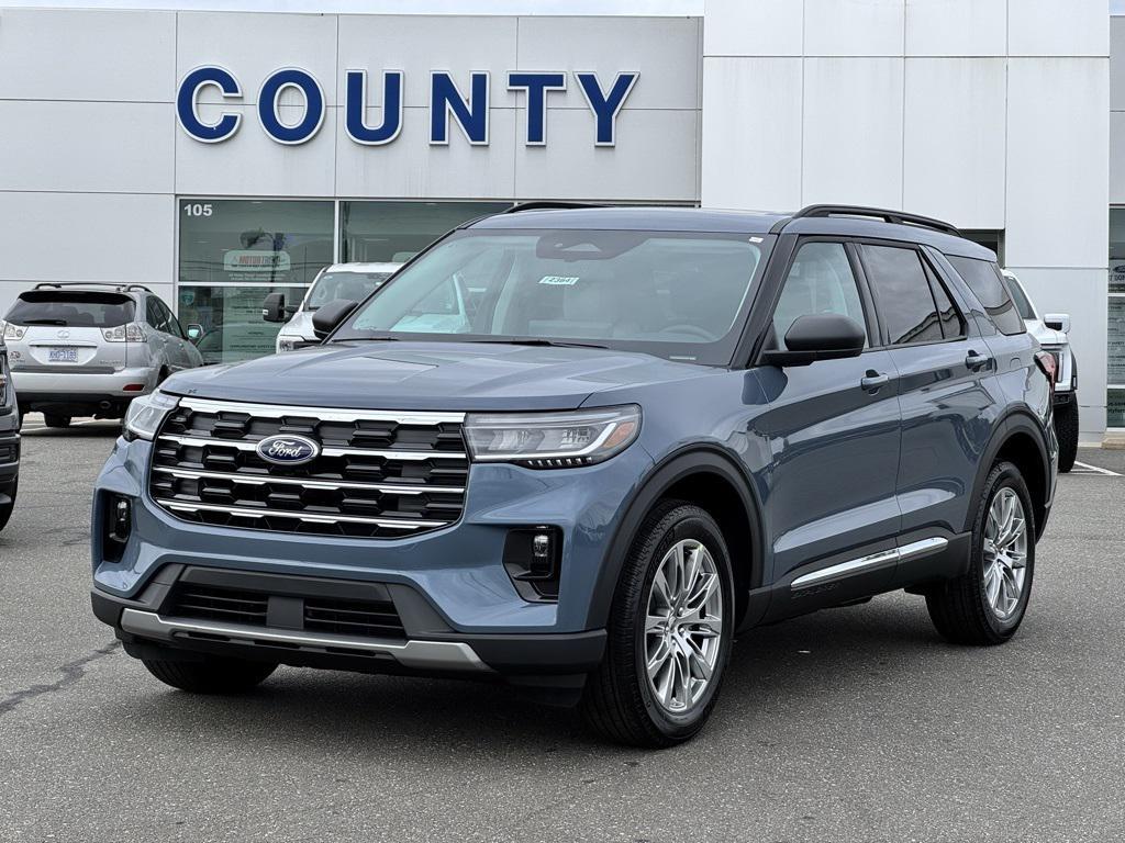 new 2025 Ford Explorer car, priced at $49,975