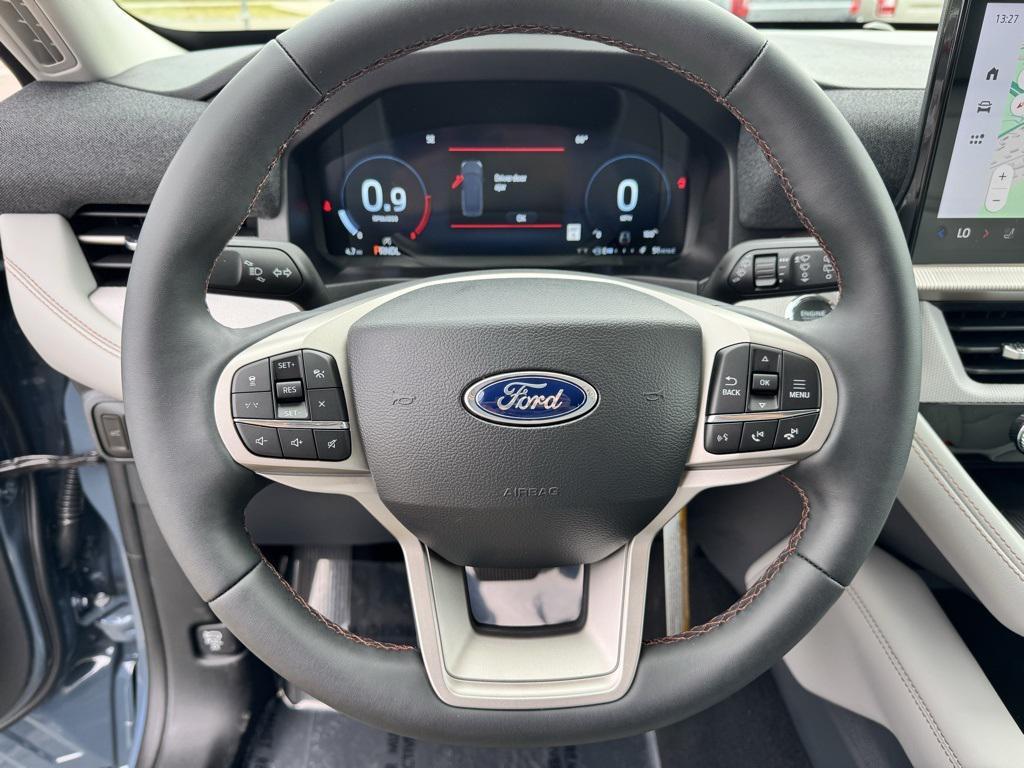 new 2025 Ford Explorer car, priced at $49,975