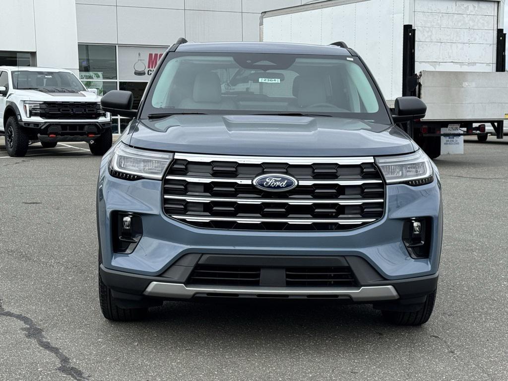 new 2025 Ford Explorer car, priced at $49,975