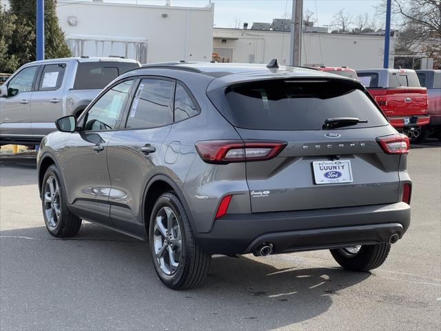 new 2025 Ford Escape car, priced at $30,475