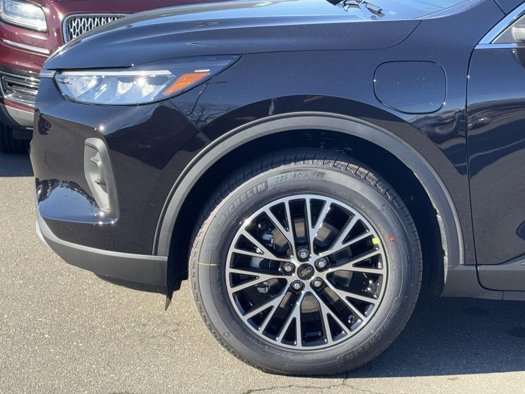 new 2025 Ford Escape PHEV car, priced at $39,000