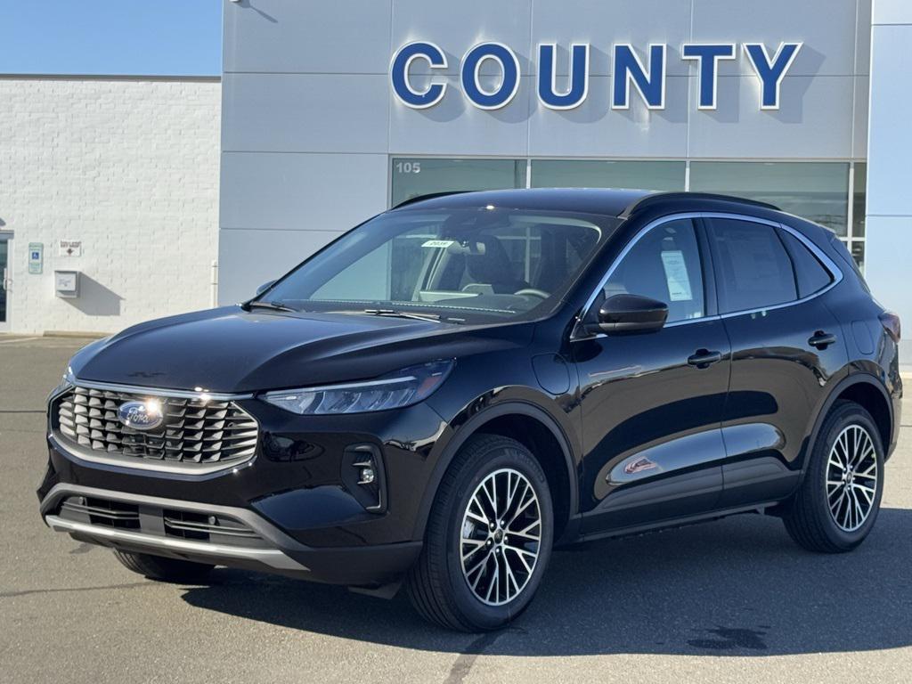 new 2025 Ford Escape PHEV car, priced at $39,000