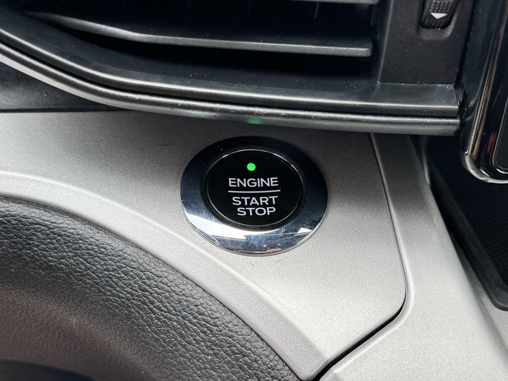 used 2021 Ford Explorer car, priced at $20,836