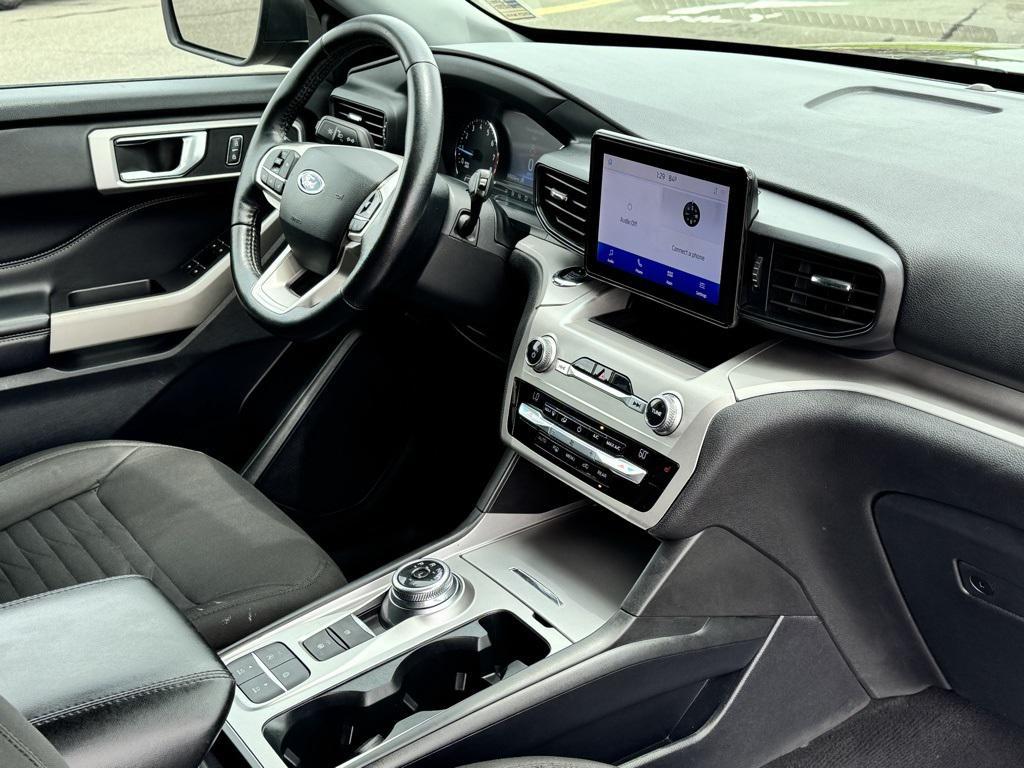 used 2021 Ford Explorer car, priced at $20,836