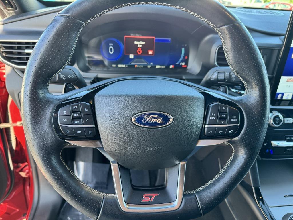 used 2022 Ford Explorer car, priced at $39,985