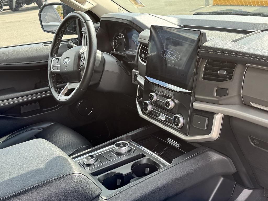 used 2024 Ford Expedition Max car, priced at $49,000