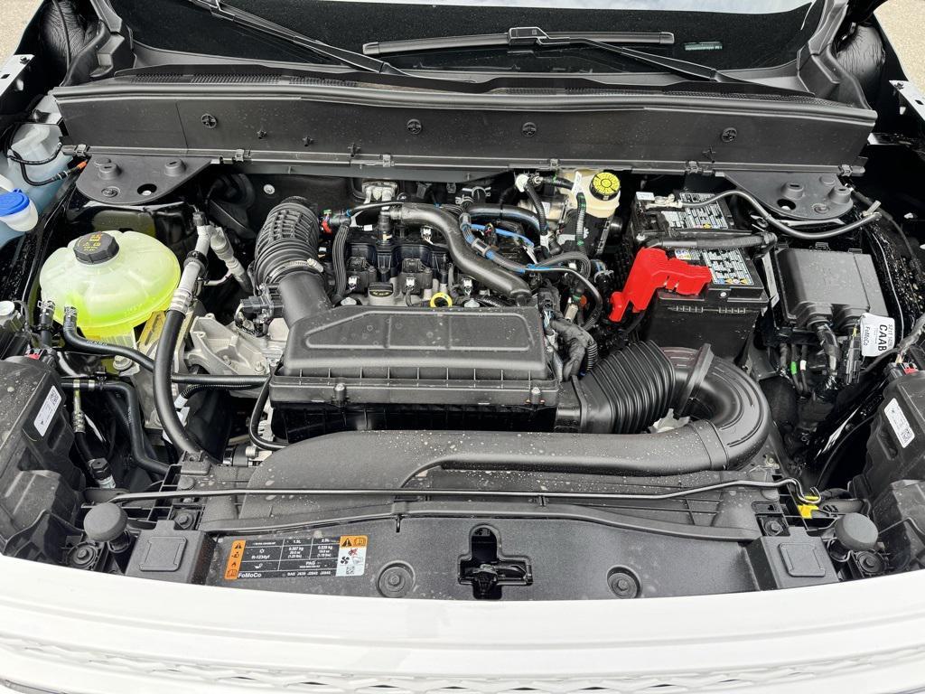 new 2025 Ford Bronco Sport car, priced at $37,580